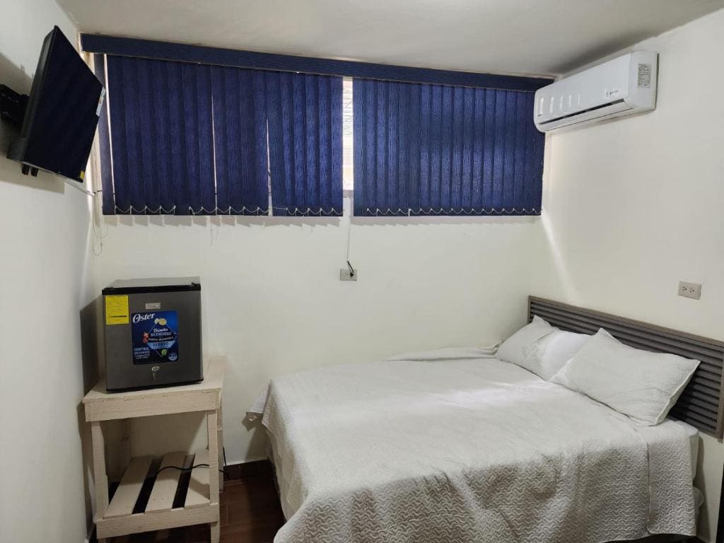 Double or Twin Room room - Image 1