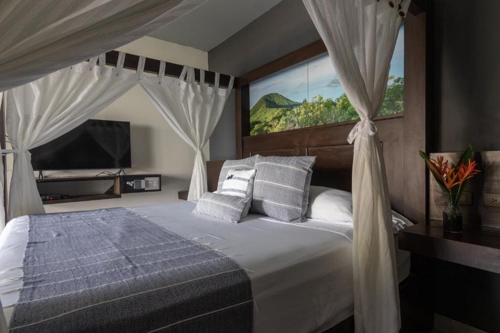 Double Room with Garden View room - Image 1