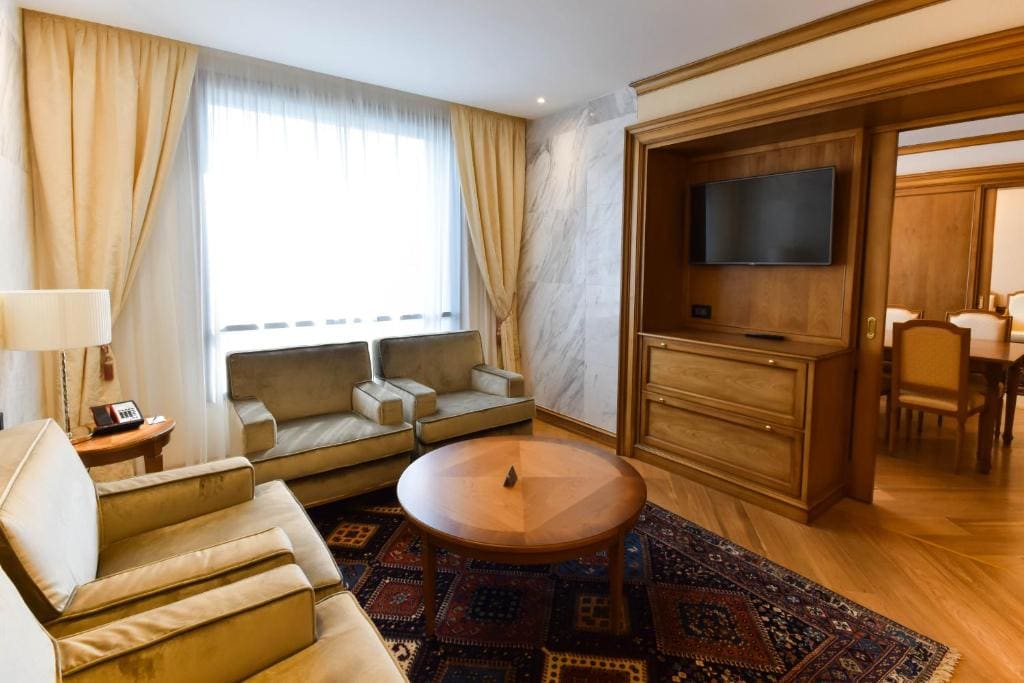 Presidential Suite room - Image 3