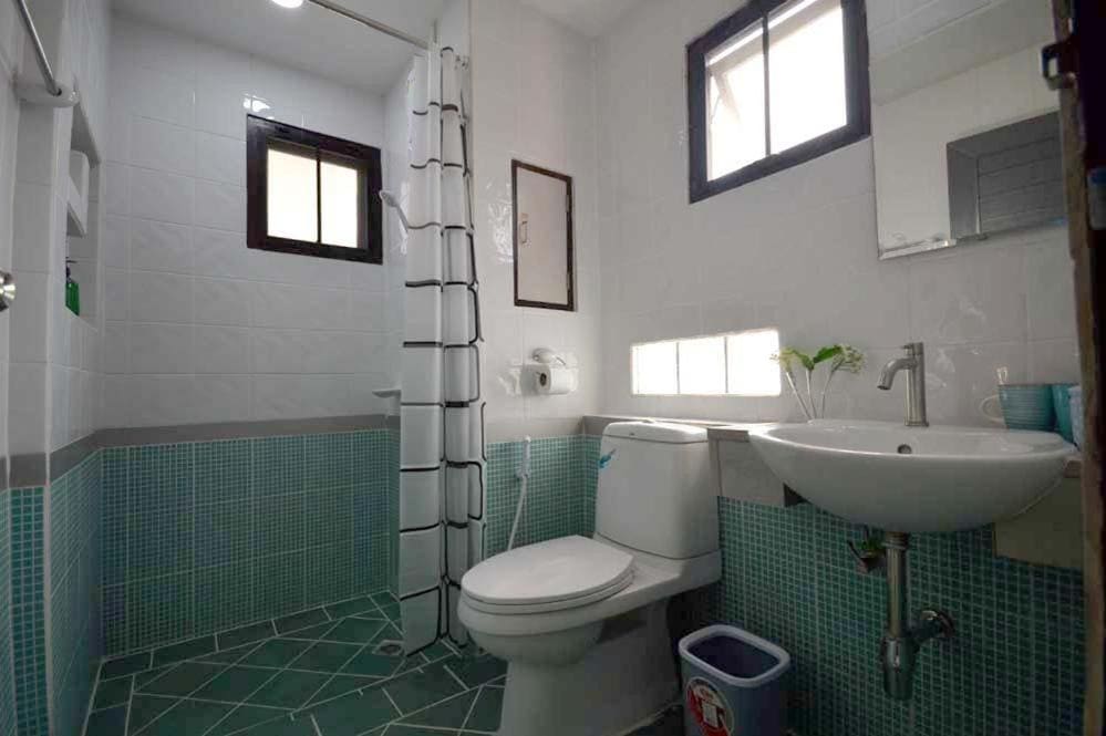 King Room with Balcony room - Image 2