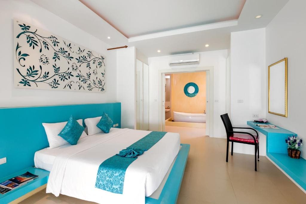 Garden View Pool Suite room - Image 2