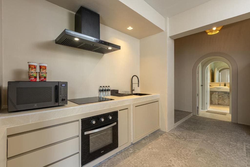 Two Bedroom Seaview Pool Villa room - Image 3