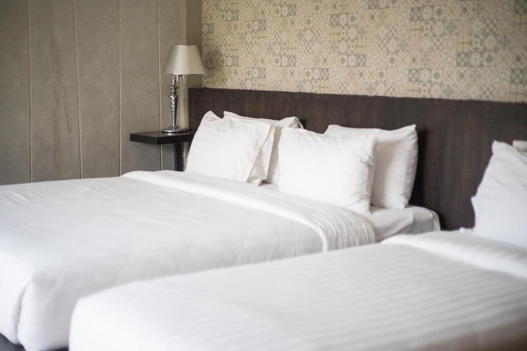 Executive Triple Room room - Image 1