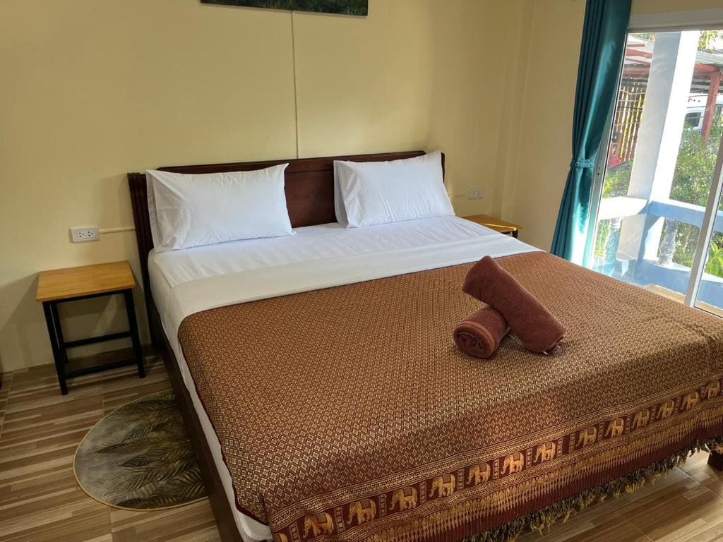 Family Bungalow room - Image 1