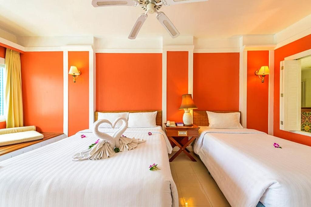 Superior Double or Twin Room room - Image 3
