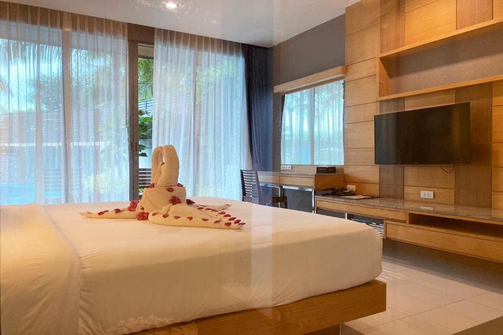 Deluxe Twin Room room - Image 2