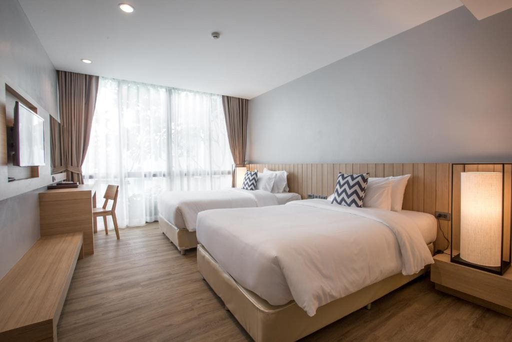 Two-Bedroom Pool Access Suite room - Image 1