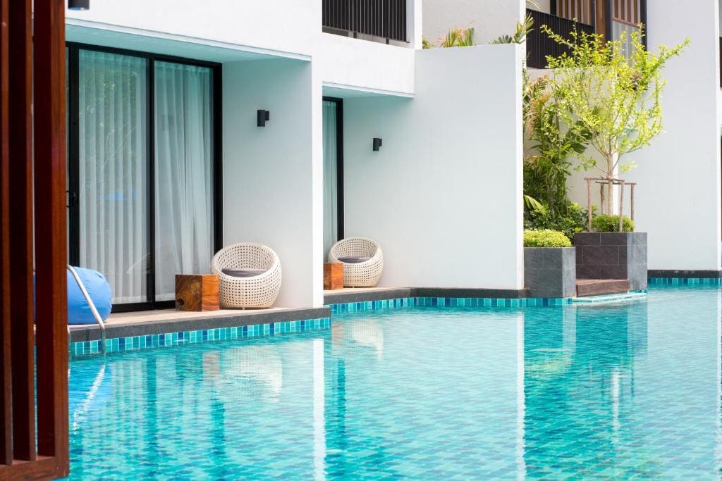 Pool Access Deluxe room - Image 1