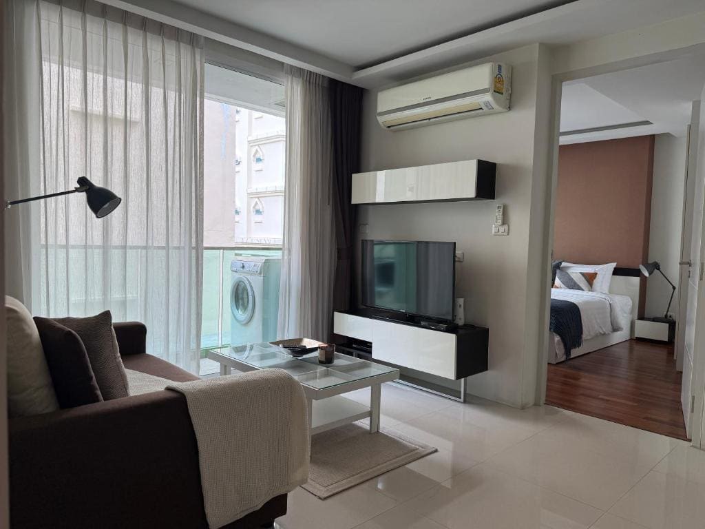 One-Bedroom Suite room - Image 1
