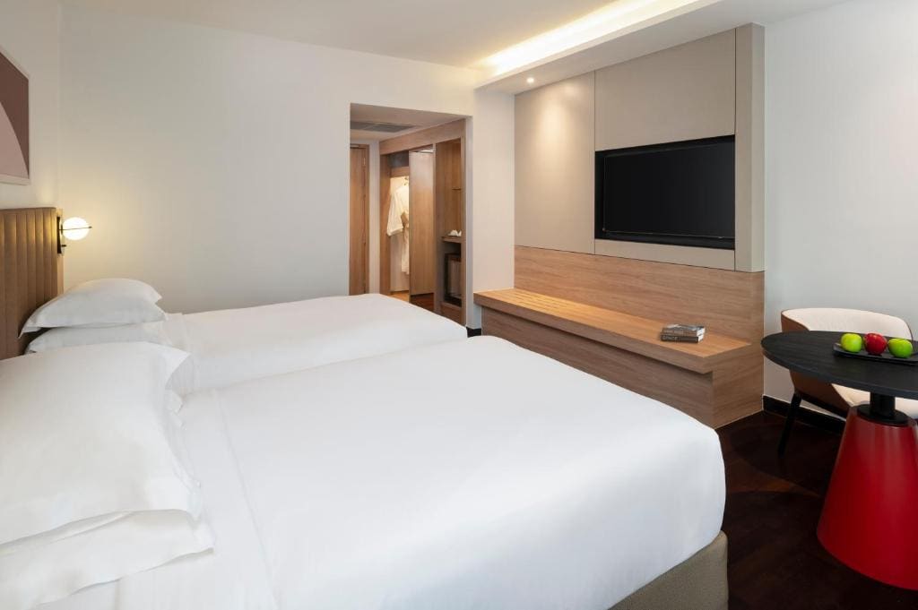 Deluxe Superior Room room - Image 2
