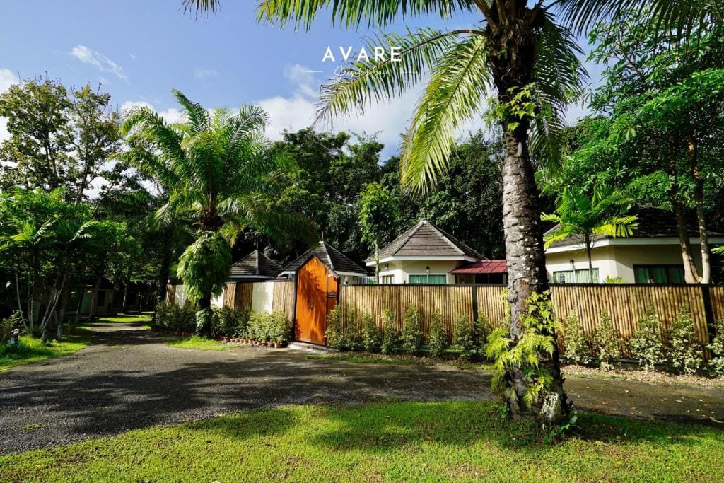 Villa with Private Pool room - Image 3