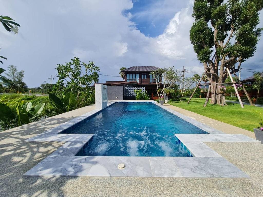 Superior Villa room - Image 3