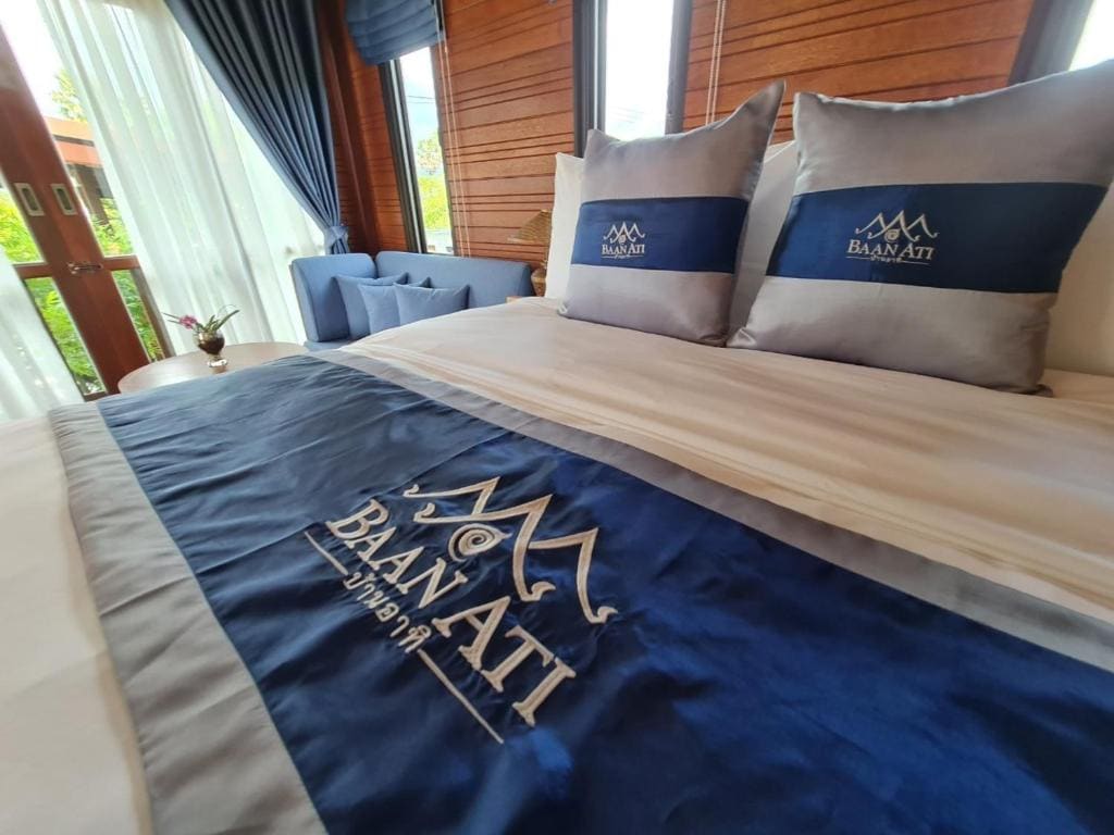 Superior Villa room - Image 2