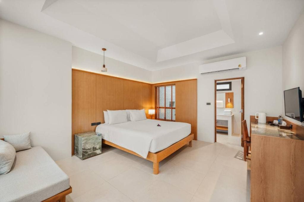 Superior Double or Twin Room room - Image 1