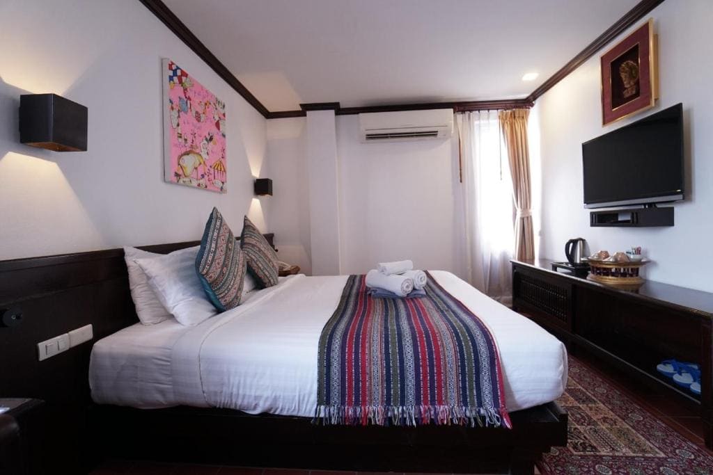Superior Double Room with Balcony room - Image 2