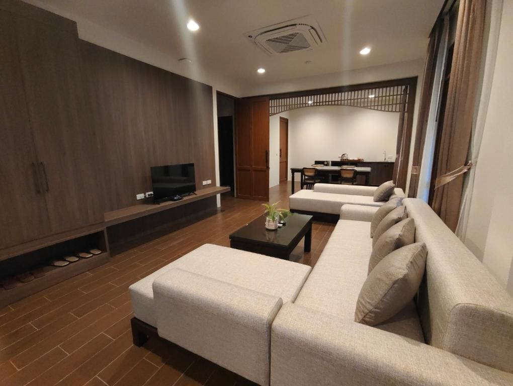 One-Bedroom Suite room - Image 3