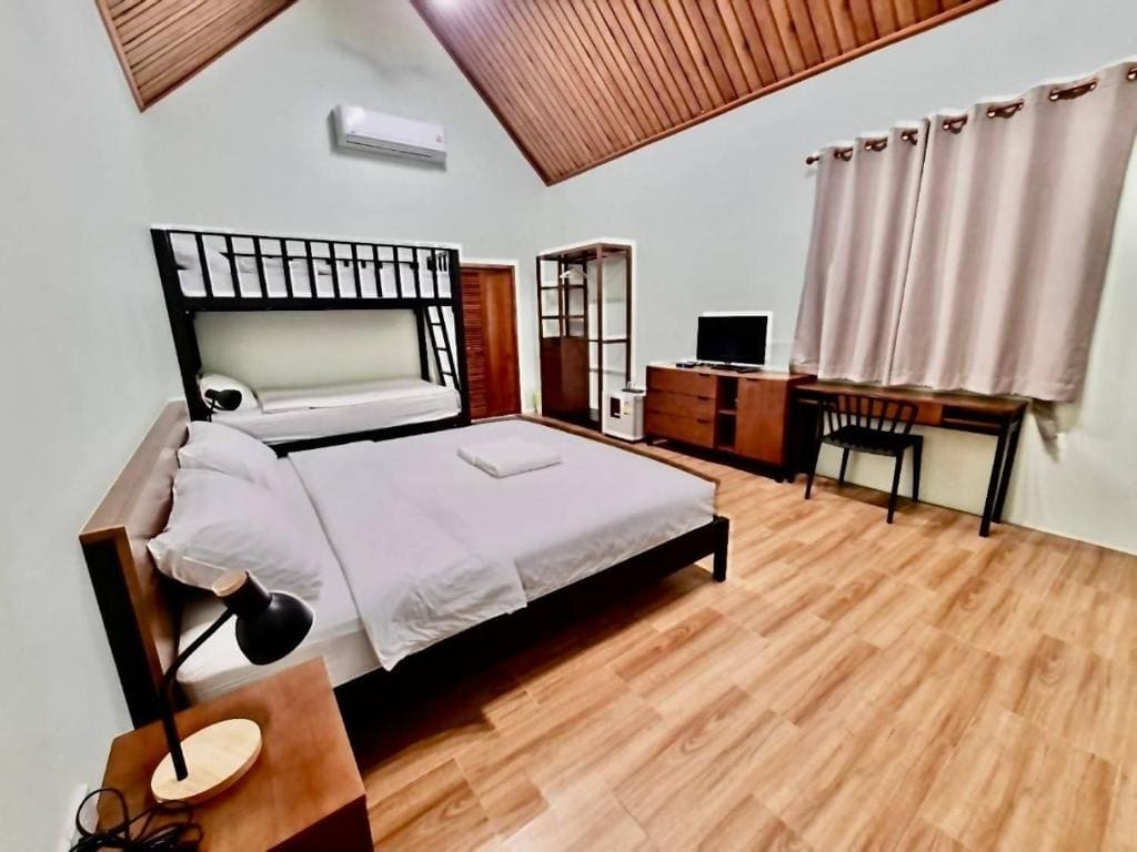 Cottage with Garden View room - Image 3