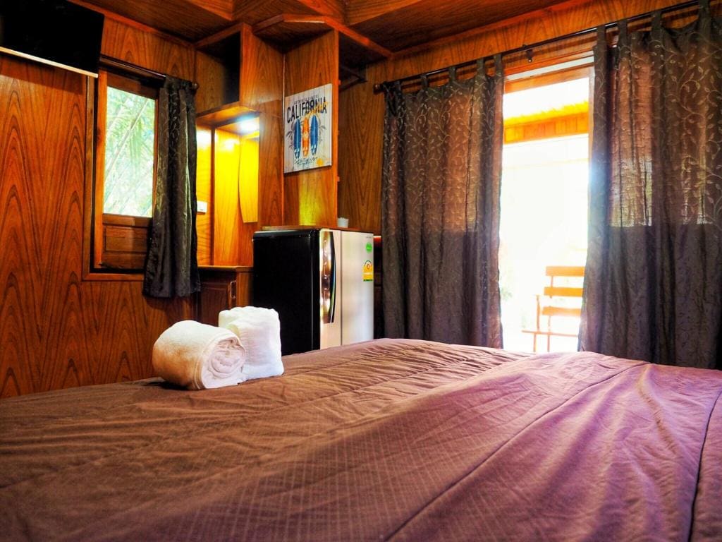 Superior Bungalow room - Image 2