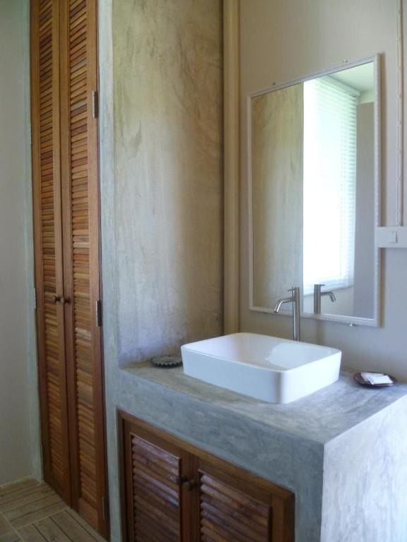 Family Room room - Image 1