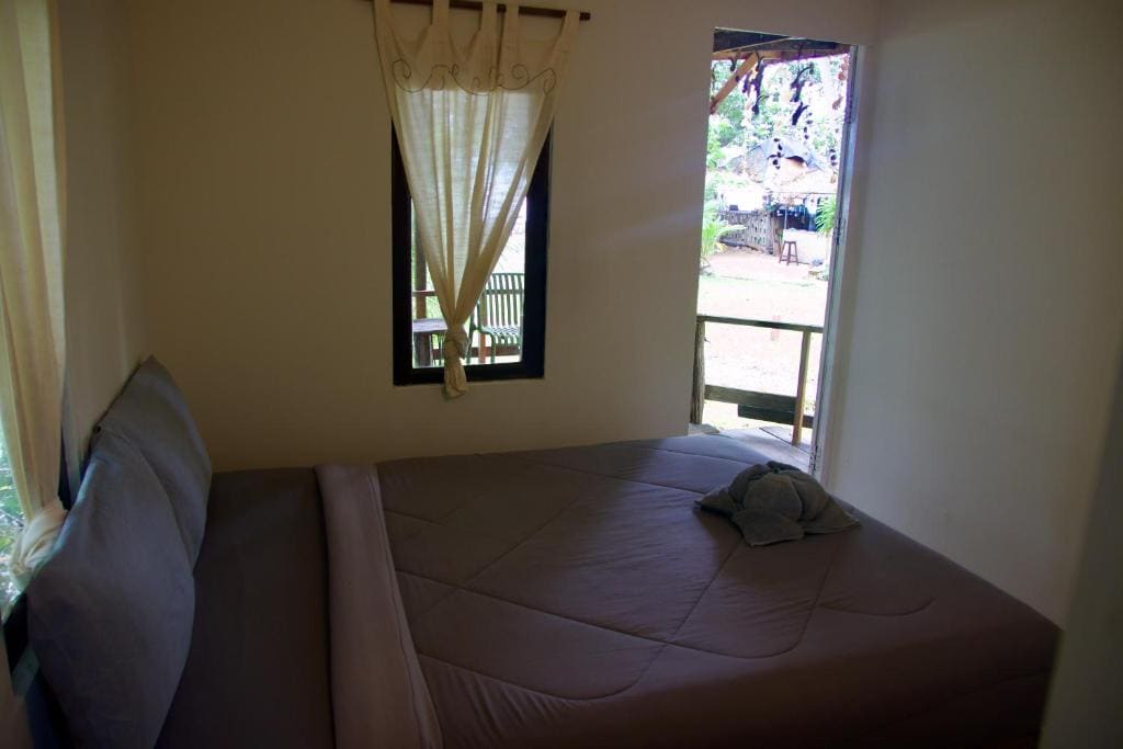 Bungalow with Sea View room - Image 1