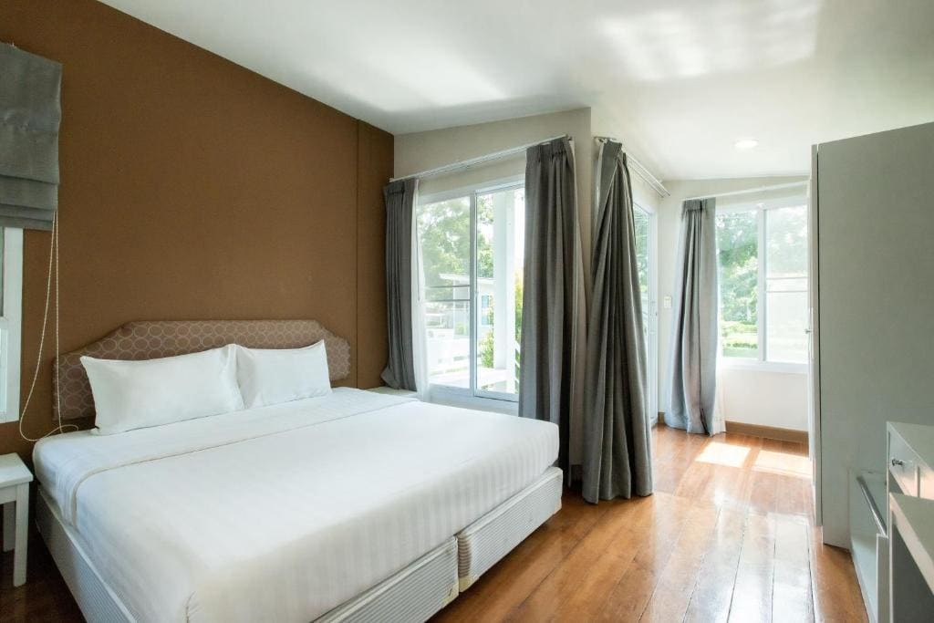 Two Bedroom Superior Villa room - Image 3