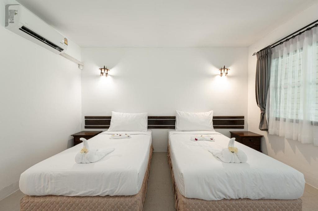Superior Double or Twin Room room - Image 1