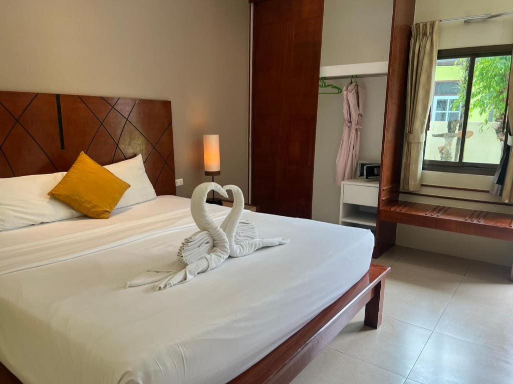 Superior Double Room room - Image 3
