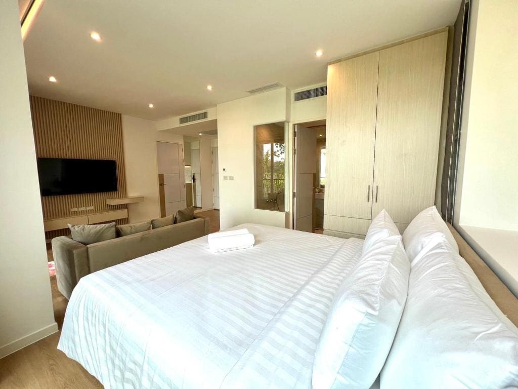 One-Bedroom Suite room - Image 1