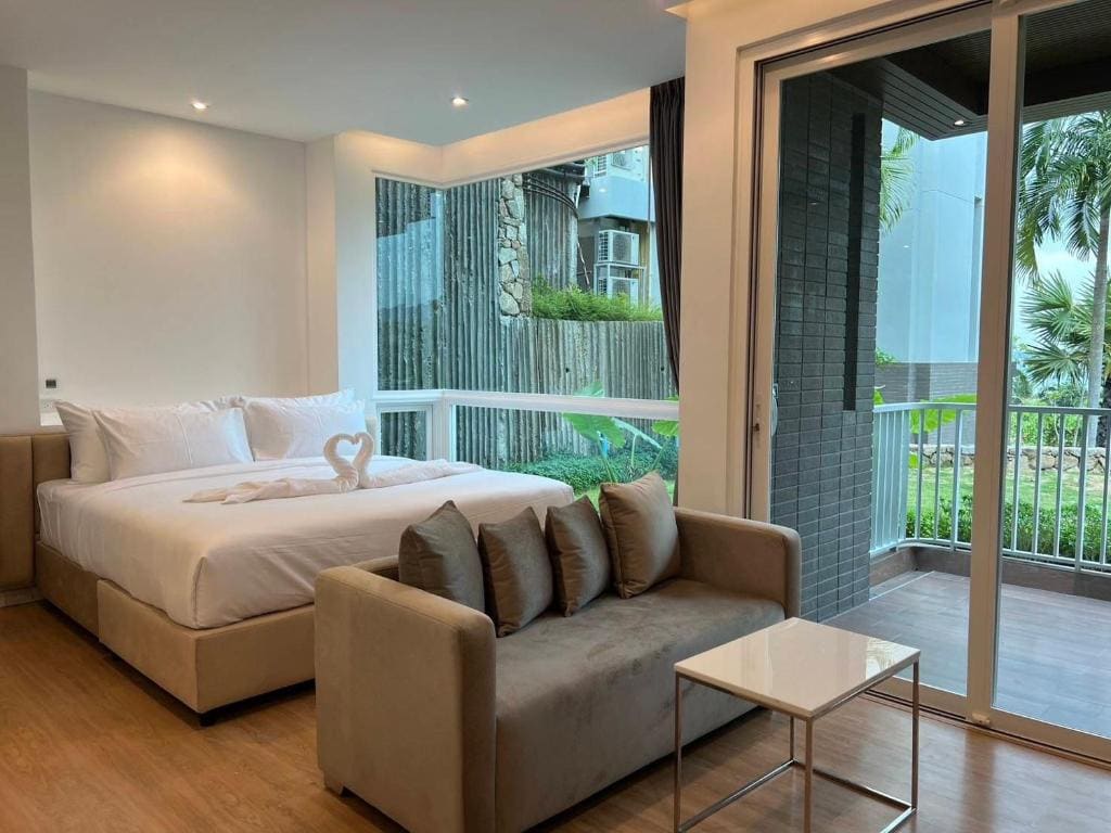 Two-Bedroom Suite room - Image 3