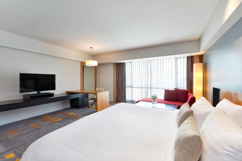Deluxe King Room room - Image 3