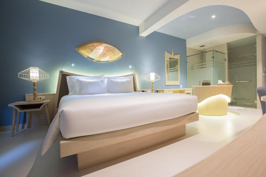 Deluxe Double or Twin Room room - Image 1