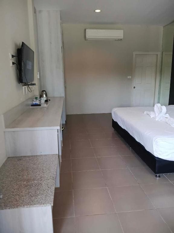 Deluxe Double Room room - Image 2