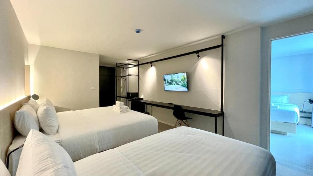 Connecting Room room - Image 1