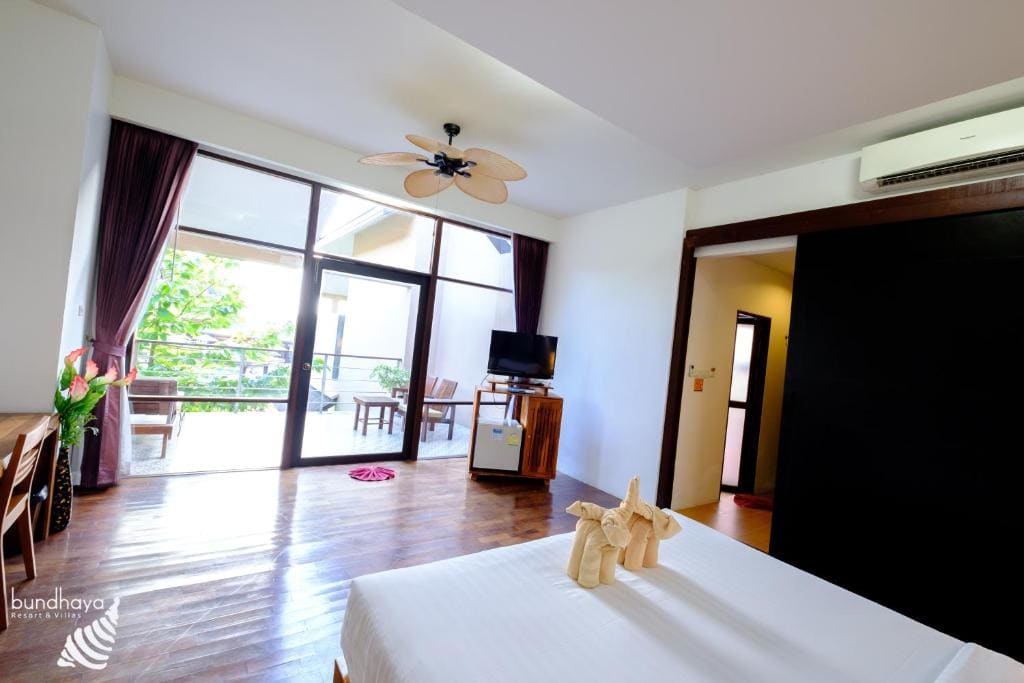 Deluxe Sweet Room room - Image 2