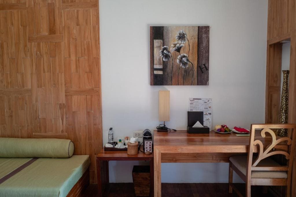 Honeymoon Bungalow with Sea View room - Image 2