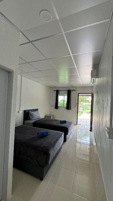 Standard Twin Room with Garden View room - Image 2