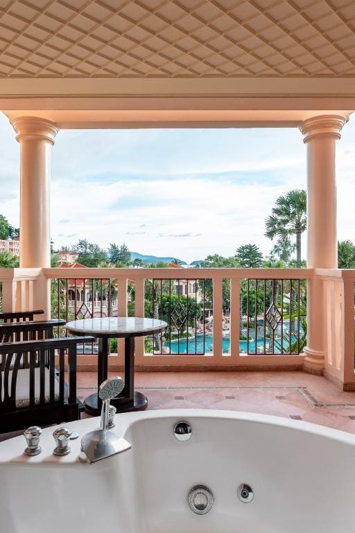 Spa Deluxe - King room - Image 3