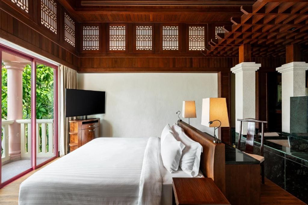 Luxury Pool Suite - Double Double room - Image 2