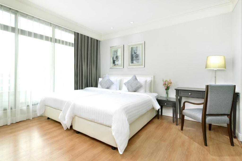 Grand Deluxe Twin Room room - Image 3