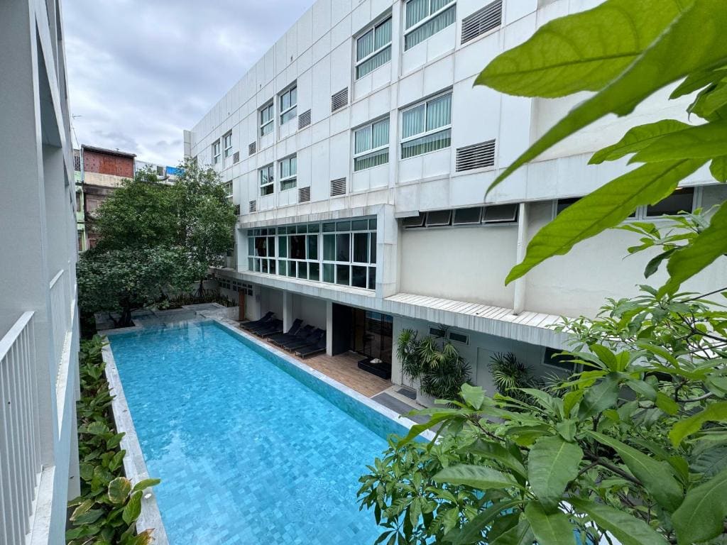 Double Room with Balcony room - Image 2