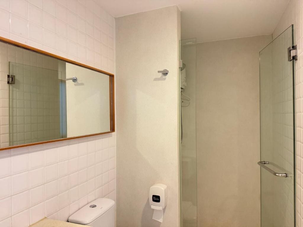 Standard Twin Room room - Image 1