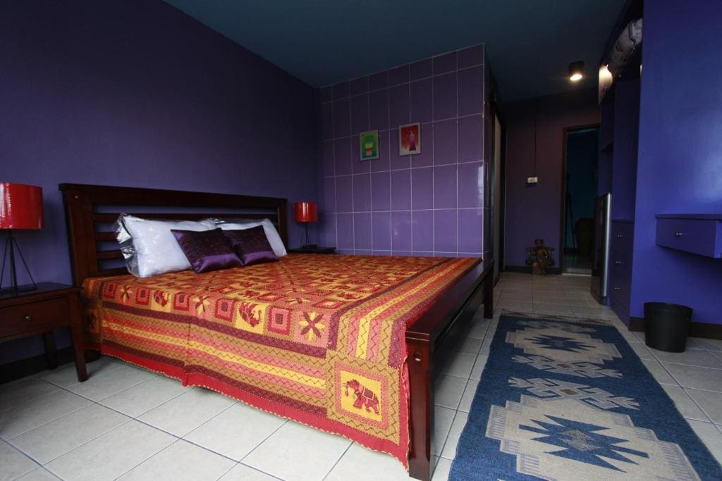 Deluxe Double Room with Shower room - Image 3