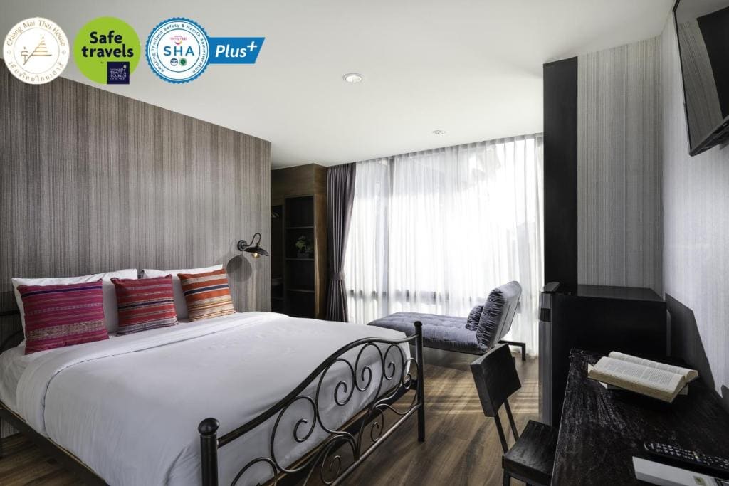 Standard Twin Room room - Image 3