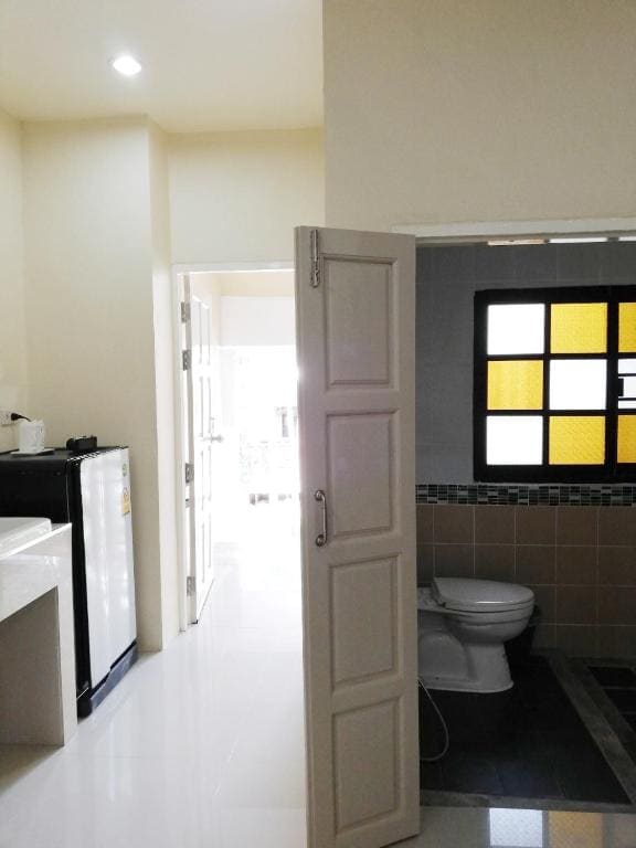 Deluxe Family Room room - Image 3