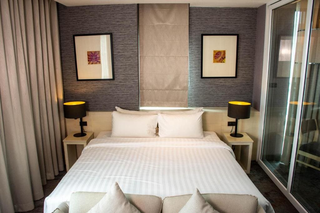 Deluxe Twin Room room - Image 1