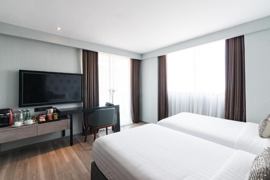 Double Room with Balcony room - Image 1