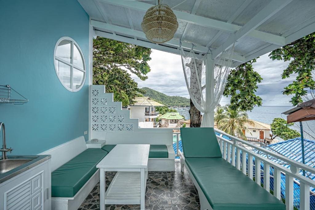 Villa with Private Pool room - Image 2