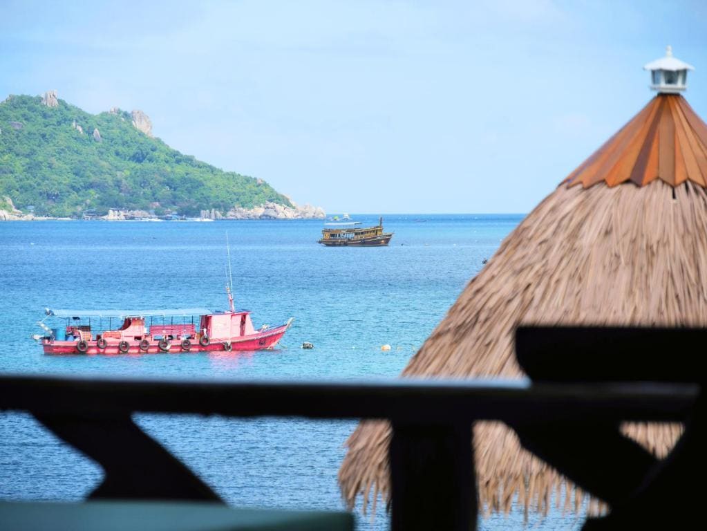 Superior Double Room with Sea View room - Image 1