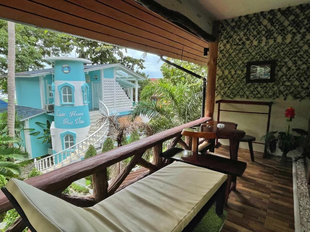 Double Room with Balcony room - Image 1