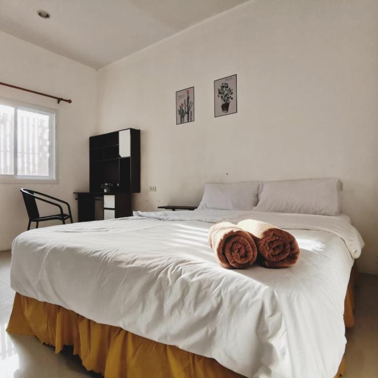 Standard Double Room room - Image 3
